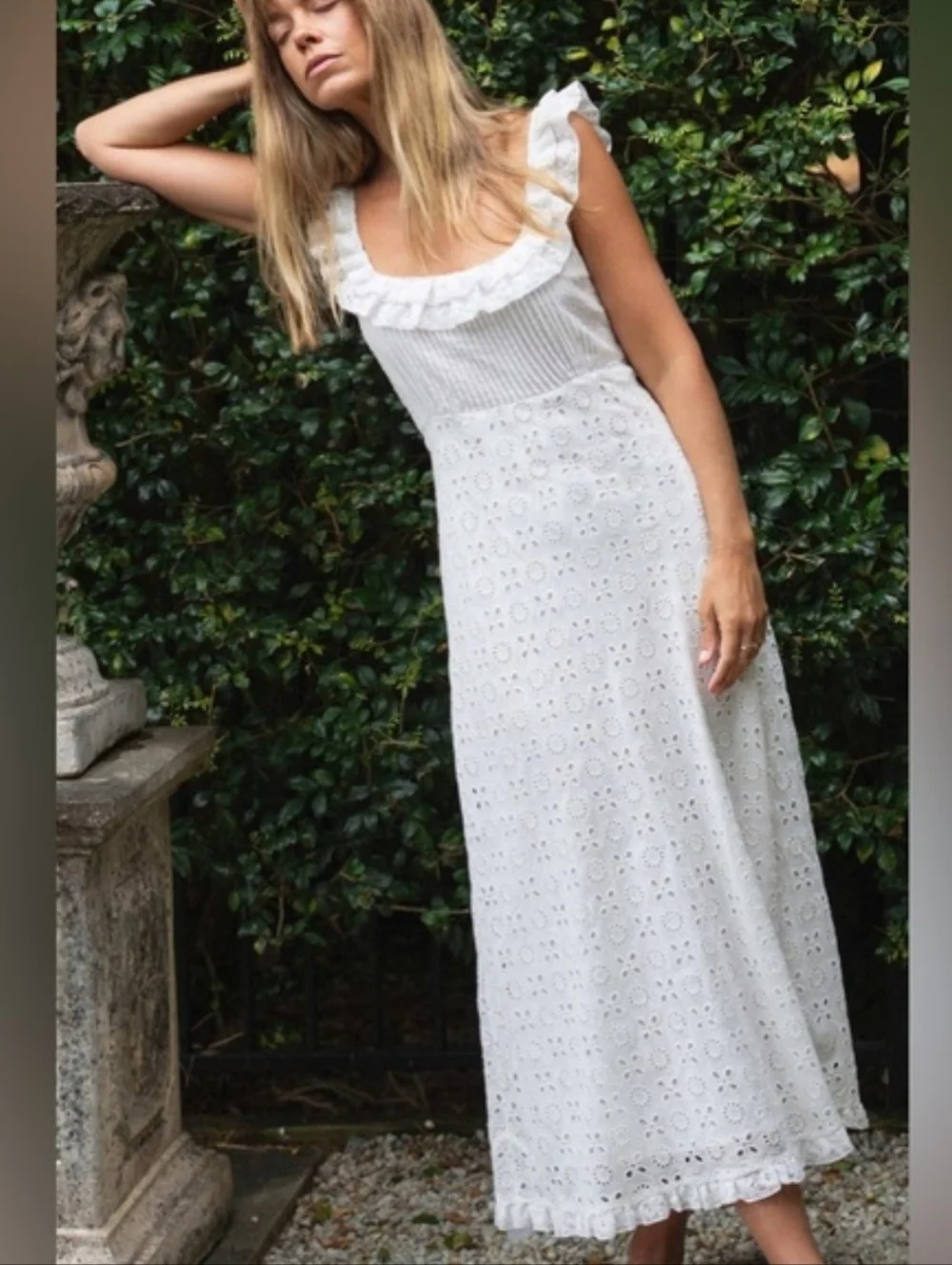 NWT Rixo Patsy Dress In Ivory eyelet Size US10 - Picture 16 of 17